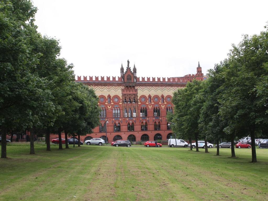 Glasgow City Charlotte Service Aparments Exterior foto