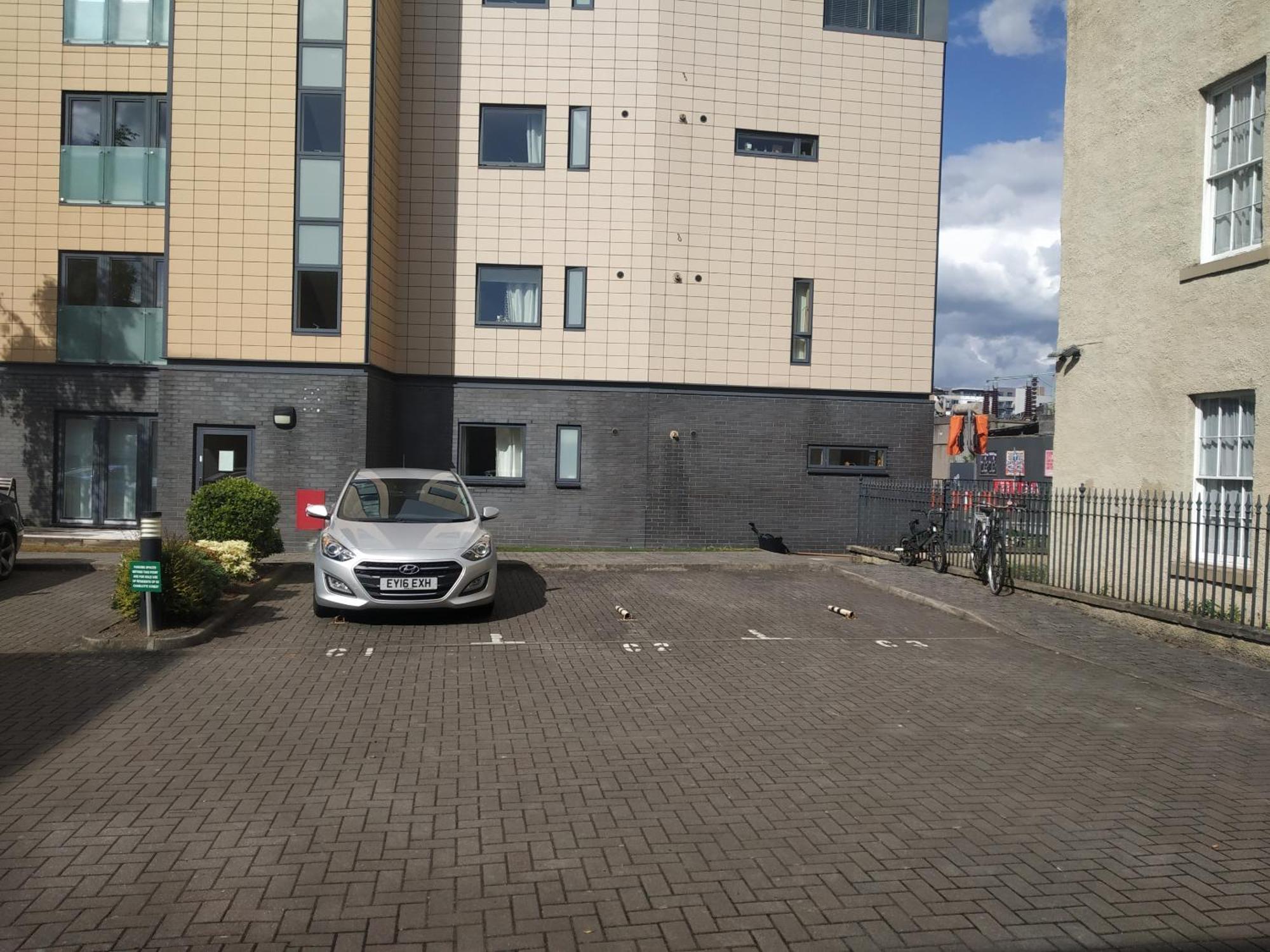 Glasgow City Charlotte Service Aparments Exterior foto